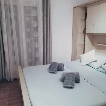 Apartamento Alnea *